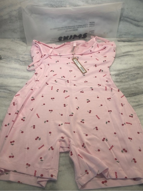 SKIMS Other - SKIMS Limited Edition Soft Lounge Onesie size L, NWT